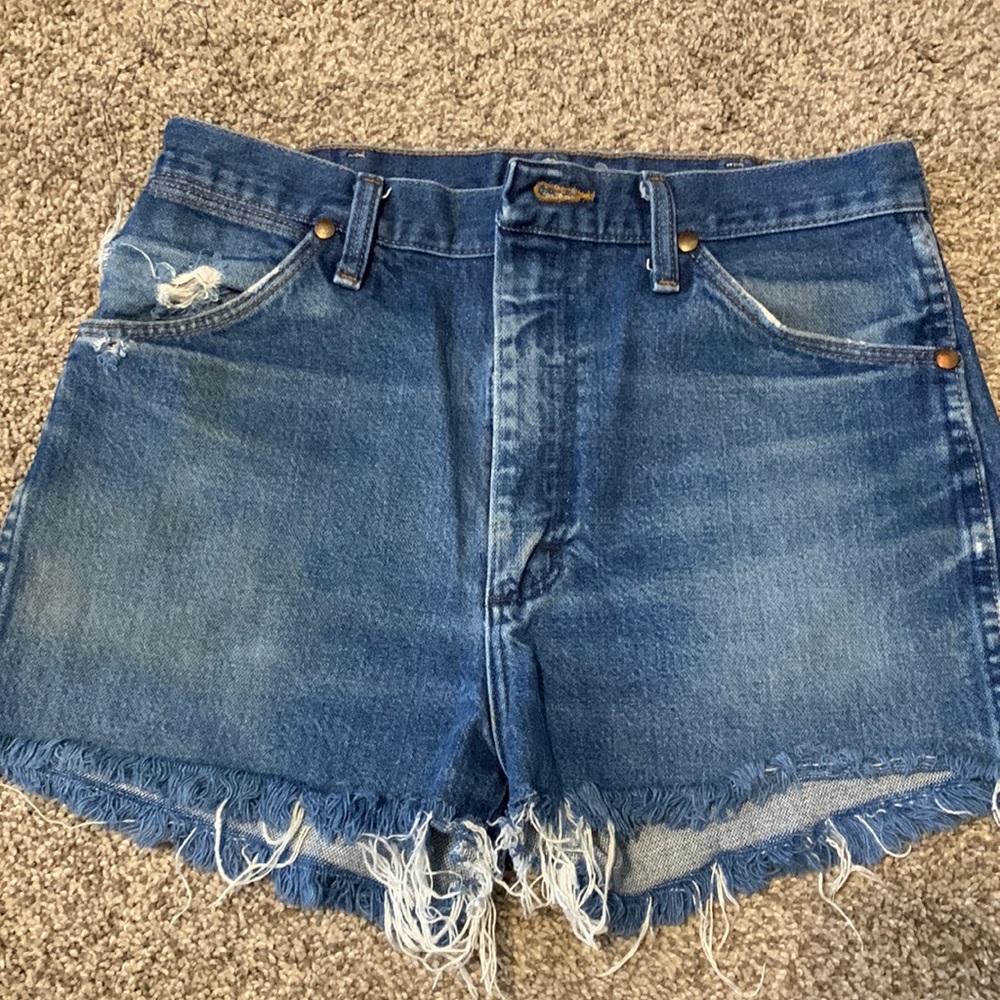 Wrangler cut off jean shorts